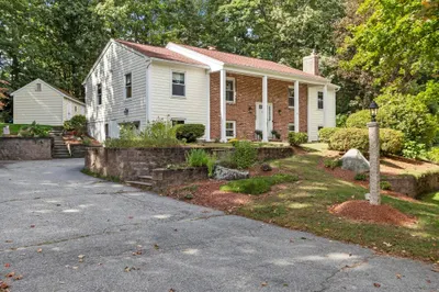 43 Windy Ridge Rd 1