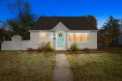 60 Prouty Ln