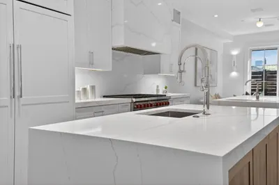 559 East Broadway 1