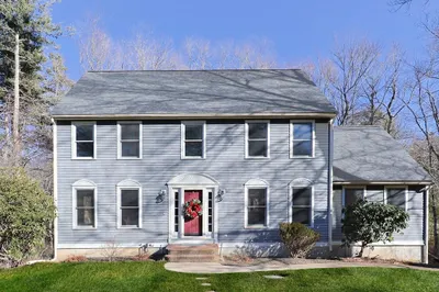 1 Bubbling Brook Road