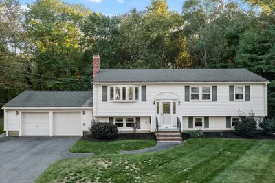 100 Fairwood Dr