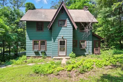 75 Reservation Rd