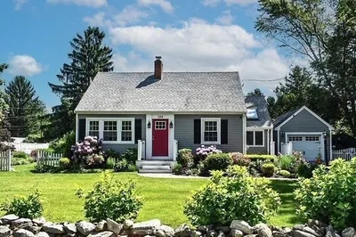 284 Boston Road 1