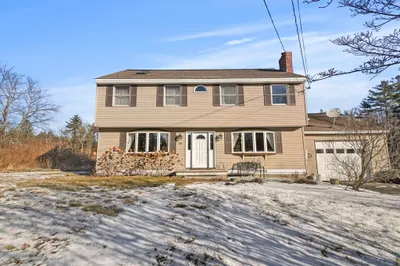 950 Chase Road 1