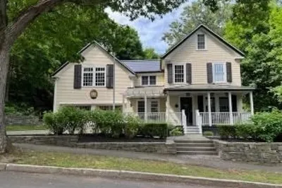 20 Grove Pl 1