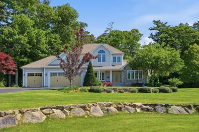 6 Bogside Drive 1