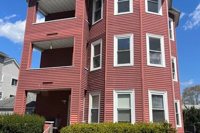 143 Pilgrim Ave #2
