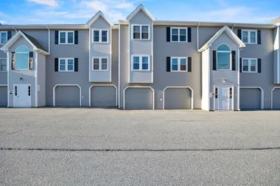 84 Tennis Plaza Road #4 1