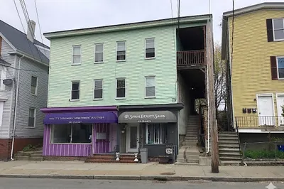 149 Washington St 1