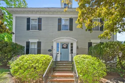 91 Mansur St