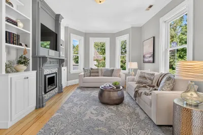 77 Spring Park Ave #3 1