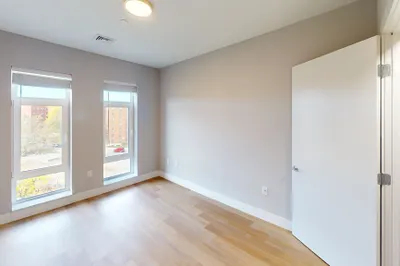250 Centre St #509 1