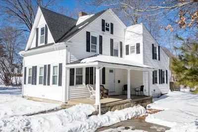 95 Temple St