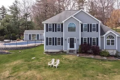 37 Longview Cir 1