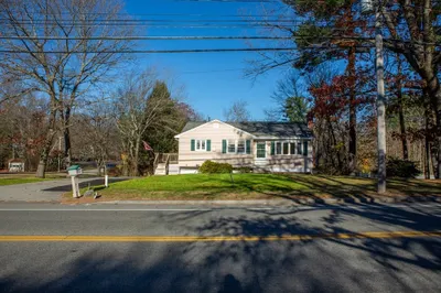 248 Middlesex Ave