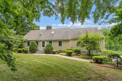 113 Green Rd 1