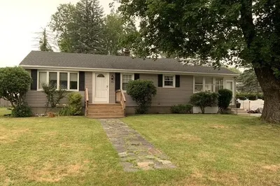 35 Airport Rd 1