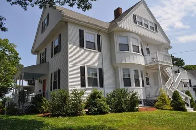 86 Middlesex Ave #1 1