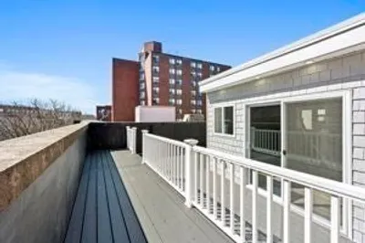 19 Central St #19 1