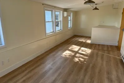 89 Front St #308