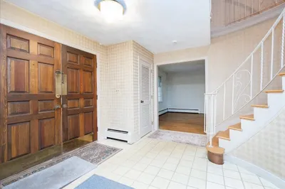 9 Strawberry Hill Lane 1