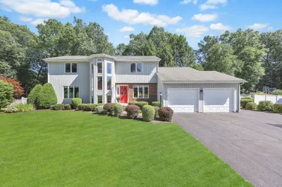 87 Pineridge Dr