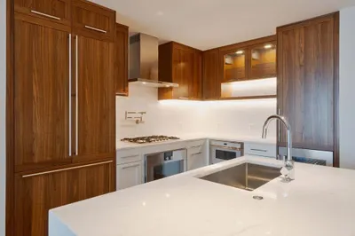 300 Pier 4 Blvd #3R 1