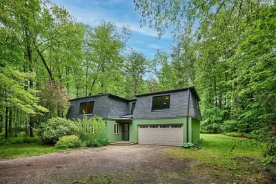88 High Point Dr