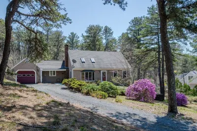 110 Wellfleet Woods Ln 1