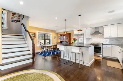 8 Crestview Rd #8 1