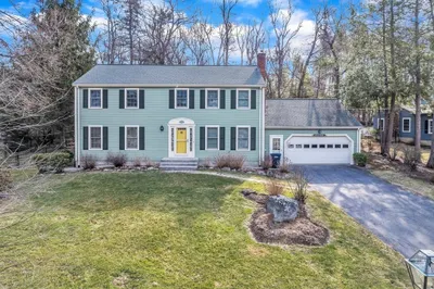 47 John Alden St 1