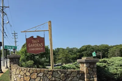 7 Tara Dr #7