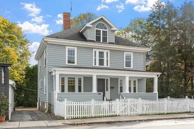 151 Hale