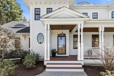 8 Abbott Lane 1