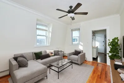 658 East Sixth St ##3 1