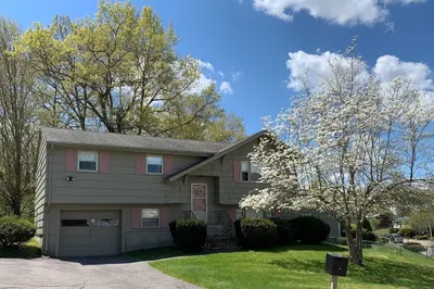 6 Gallagher Drive 1