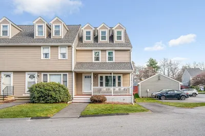 52 Merrimack Meadows Ln #52 1