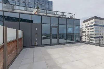 133 Seaport Blvd #2018