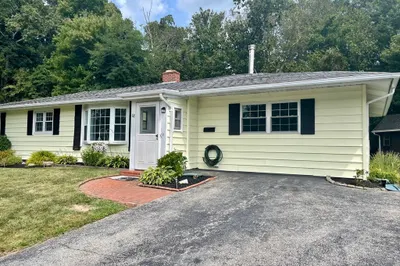 88 Poole Circle