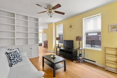 88 Prince Street #8