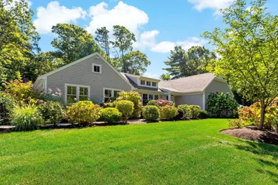 564 Cotuit Bay Drive 1