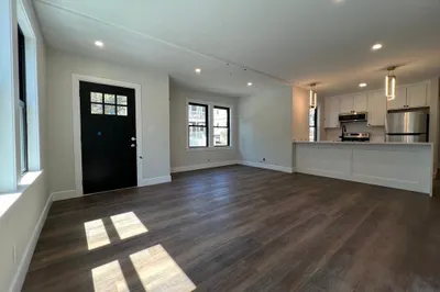 25 Atkins St #1