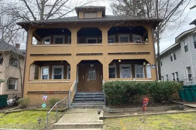 415 Wilbraham Rd