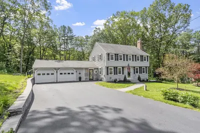 40 Abbott Lane