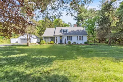 340 Lincoln Rd 1