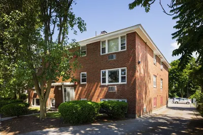 206 High St #11