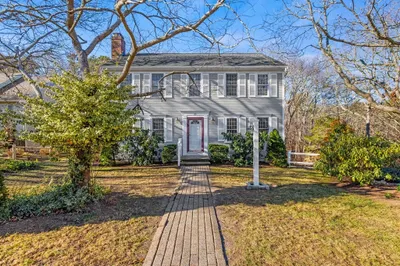 23 Terrace Hill Dr