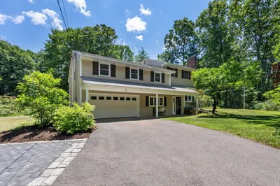 51 Three Ponds Road