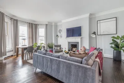 286 Beacon St #7