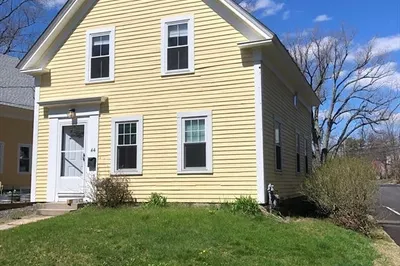 44 Spring St
